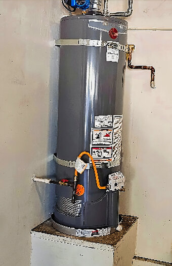 https://warwickhotwater.com.au/uploads/2025/06/electric-hot-water-system-97870.jpg