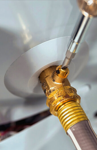 https://warwickhotwater.com.au/uploads/2025/06/gas-hot-water-system-23833.jpg