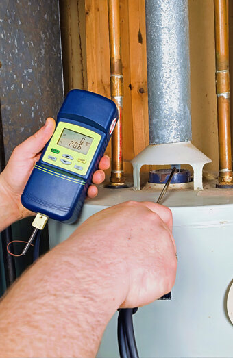 https://warwickhotwater.com.au/uploads/2025/06/hot-water-installs-80830.jpg